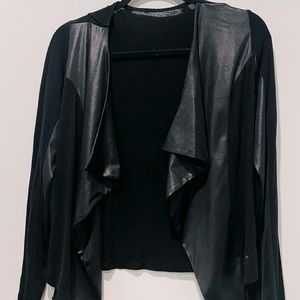 Women’s black two-tone jacket
